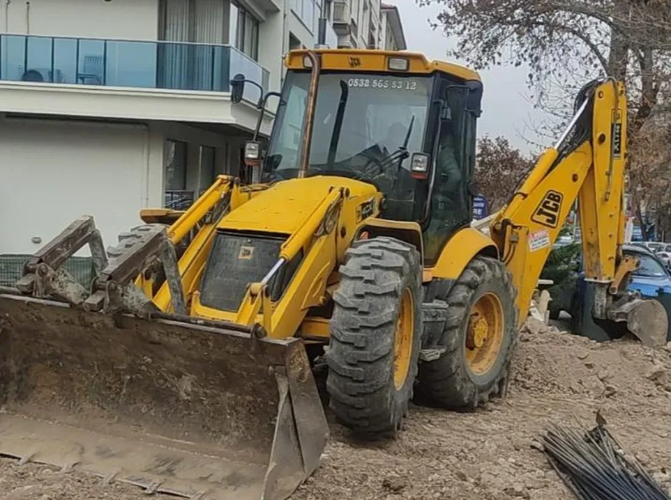 Bahçeli Kepçe Kiralama