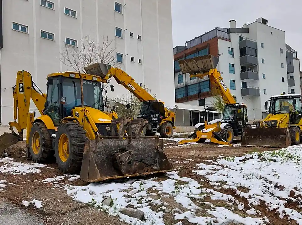 Çankaya Kiralık İş Makineleri