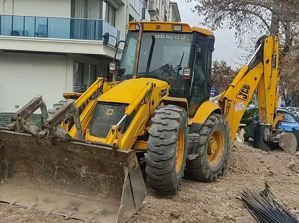 Balgat Kiralık Kepçe